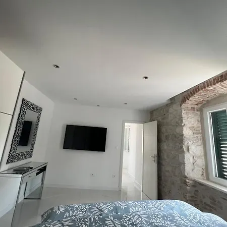 Apartment Madonna