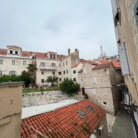 Madonna Apartment Split