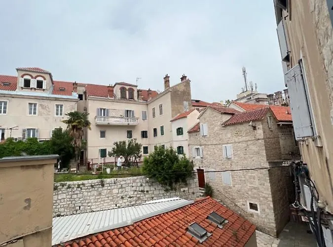 Madonna Lejlighed Split